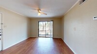 904 University Oaks Blvd, Unit 33 in College Station, TX - Building Photo - Building Photo