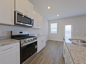 937 Raghorn Rd in Grovetown, GA - Foto de edificio - Building Photo