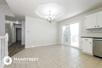 421 SW Hamilton Ln in Grain Valley, MO - Building Photo - Building Photo