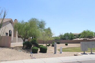 9817 E Pine Valley Rd in Scottsdale, AZ - Building Photo - Building Photo