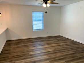 710 Hwy O in Gravois Mills, MO - Building Photo - Building Photo