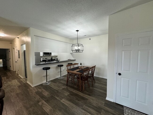 1207 NE 5th Ln in Ankeny, IA - Building Photo - Building Photo