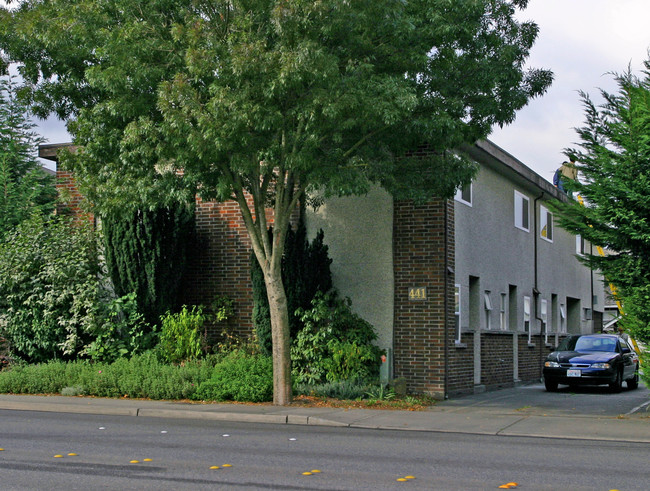 441-447 Park Ave N in Renton, WA - Building Photo - Building Photo