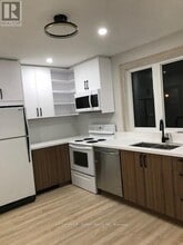 34 Ascot Ave in Toronto, ON - Building Photo - Building Photo