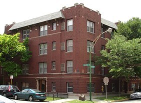 2854-2858 N Mildred Ave in Chicago, IL - Building Photo