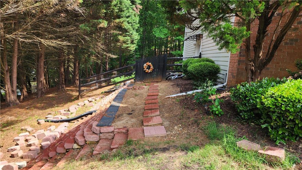 1060 Landover Crossing in Suwanee, GA - Building Photo