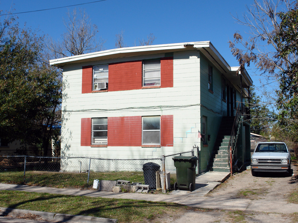 1245 W 30th St in Jacksonville, FL - Building Photo