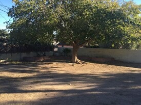 1524 Vala Cir in Las Vegas, NV - Building Photo