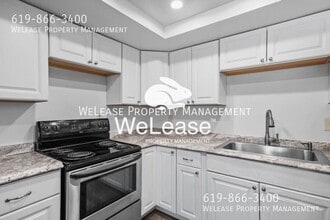 8038 Lemon Ave in La Mesa, CA - Building Photo - Building Photo