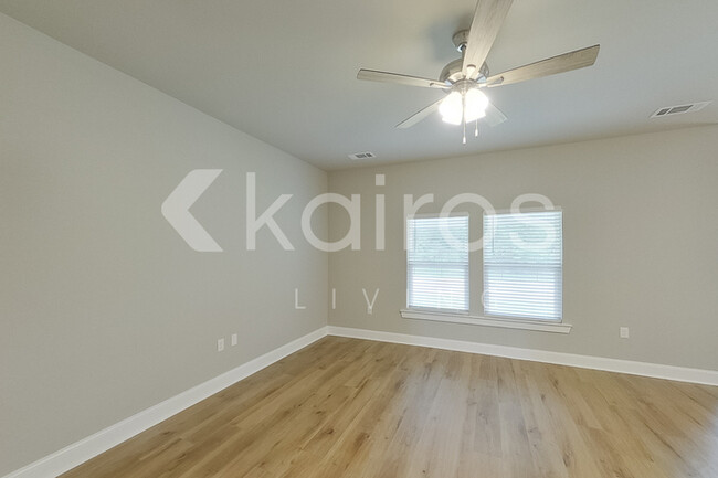 13721 Pinyon Dr in Denham Springs, LA - Building Photo - Building Photo