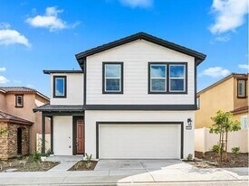 30163 Spineflower St in Murrieta, CA - Building Photo