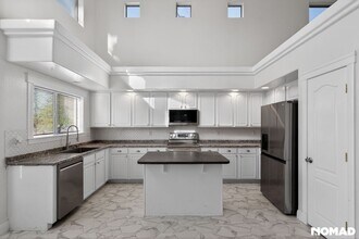 7733 W Southgate Ave in Phoenix, AZ - Building Photo - Building Photo