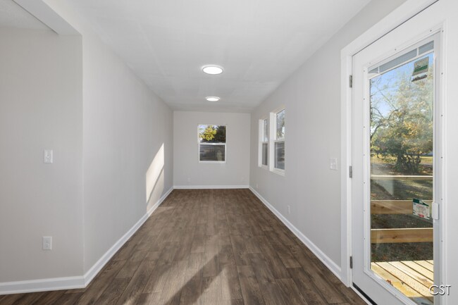 2980 Budd Rd in Stockbridge, MI - Foto de edificio - Building Photo