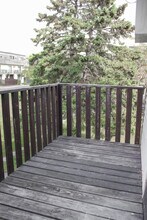 7154 72nd Ln N in Brooklyn Park, MN - Building Photo - Building Photo