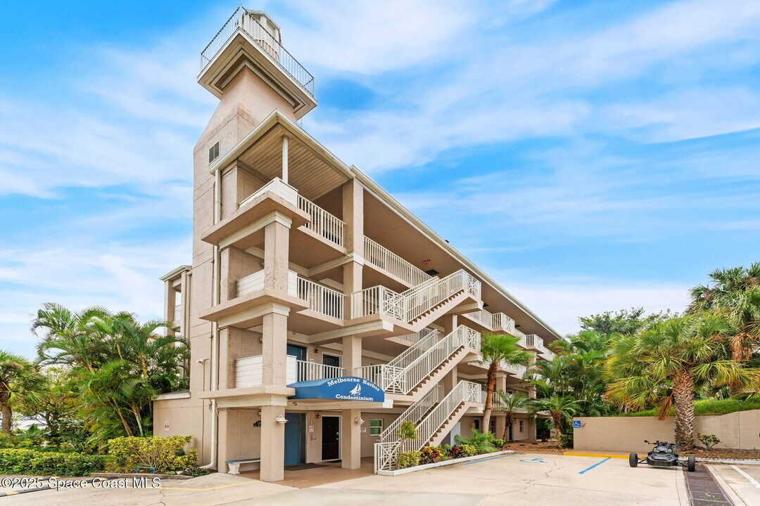 1209 E New Haven Ave in Melbourne, FL - Building Photo