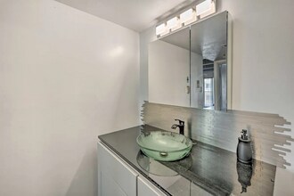 8060 E Girard Ave in Denver, CO - Building Photo - Building Photo