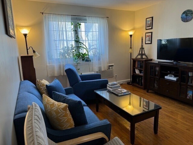 property at 20 Saint Paul St