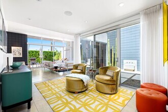 800 E La Verne Way in Palm Springs, CA - Building Photo - Building Photo