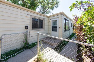 513 E 9th St in Cheyenne, WY - Building Photo