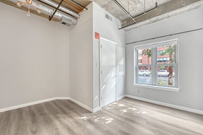 property at 1300 N St NW