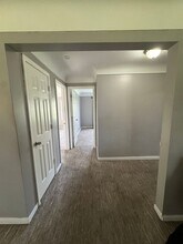 8045 Cadillac Ave in Warren, MI - Building Photo - Building Photo