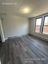 50 Herriot St in Yonkers, NY - Building Photo - Building Photo