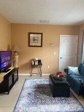 2453 Ridge Ave in Sarasota, FL - Building Photo - Building Photo
