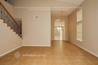 2402 Stansbury Ct in Henderson, NV - Foto de edificio - Building Photo