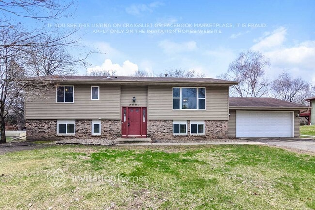 property at 2601 E 121st St