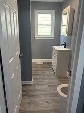 5220 Western Rd in Flint, MI - Building Photo - Building Photo