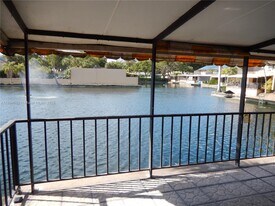 16000 Kilmarnock Dr in Hialeah, FL - Building Photo