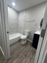 2937 Mission Rd, Unit B in Pensacola, FL - Building Photo - Building Photo