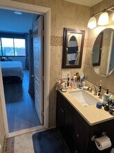5500 Holmes Run Pky, Unit 1413 in Alexandria, VA - Building Photo - Building Photo