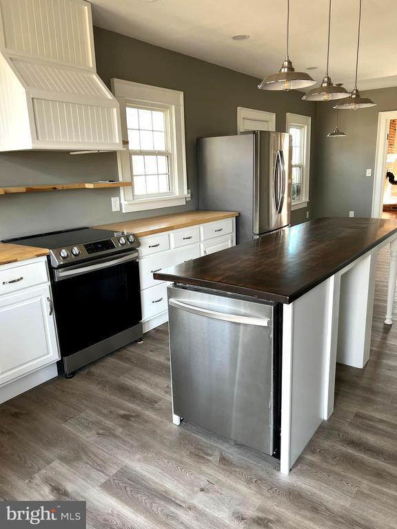 7617 Old Plank Rd in Fredericksburg, VA - Building Photo - Building Photo