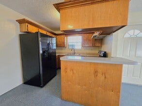 875 Erica Cir in Brownsville, TX - Building Photo - Building Photo