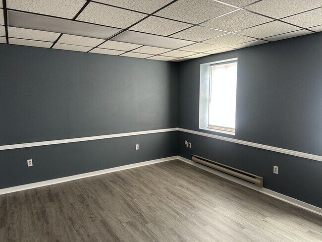 219 W Main St in Monongahela, PA - Foto de edificio - Building Photo