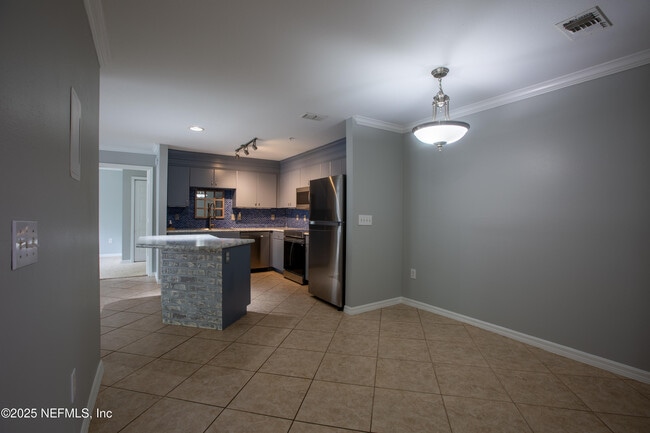 property at 3591 Kernan Blvd S