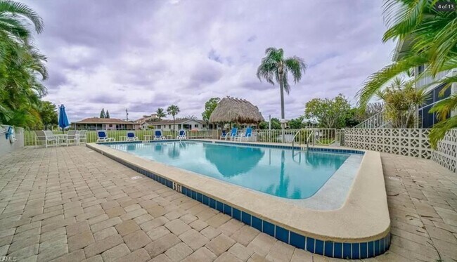 1120 SE 46th St in Cape Coral, FL - Building Photo - Building Photo