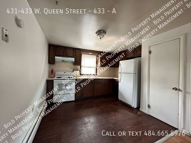 431-433 W Queen St in Annville, PA - Building Photo - Building Photo