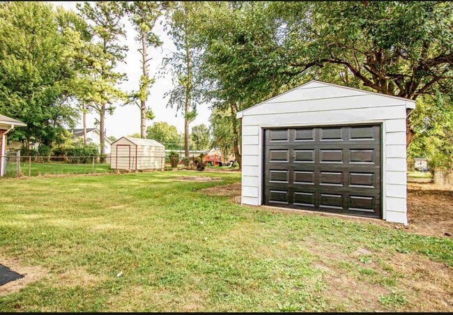 2514 Cravens Ave in Owensboro, KY - Building Photo - Building Photo