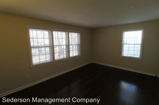 4410 S Parkway Dr in Olathe, KS - Building Photo - Building Photo