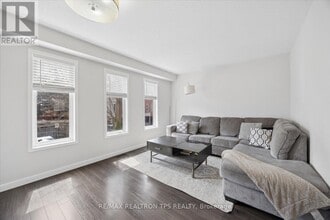 50 Spraggins Ln in Ajax, ON - Building Photo - Building Photo