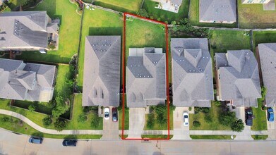 3018 Shadowbrook Chase Ln in Katy, TX - Foto de edificio - Building Photo