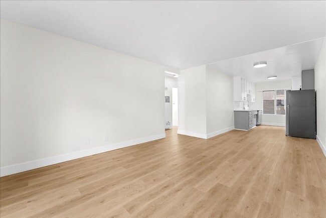 property at 6110 Cahuenga Blvd