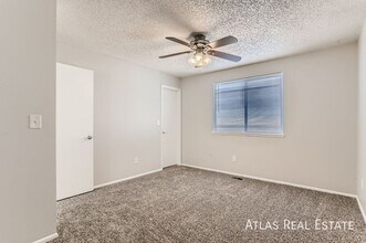 14935 E Columbia Dr in Aurora, CO - Building Photo - Building Photo