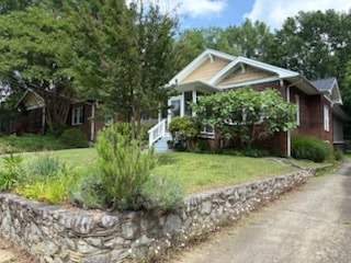 property at 615 Northridge St