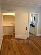 4018 Broadway in Oakland, CA - Building Photo - Building Photo