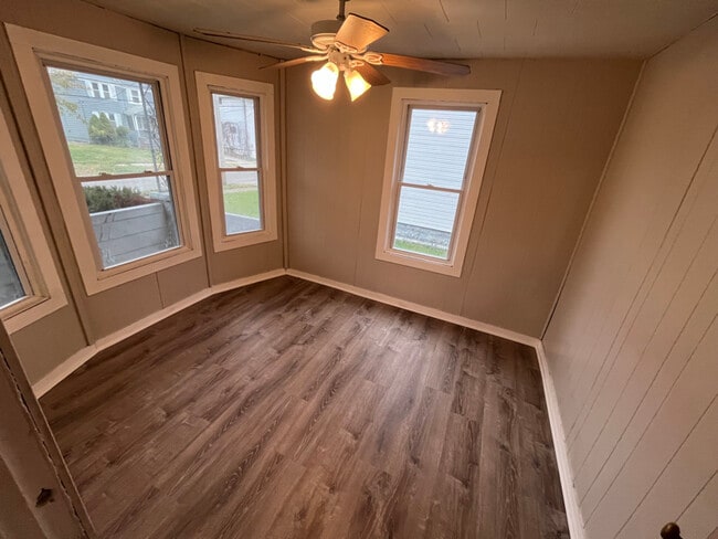 7006 Worley Ave in Cleveland, OH - Building Photo - Building Photo