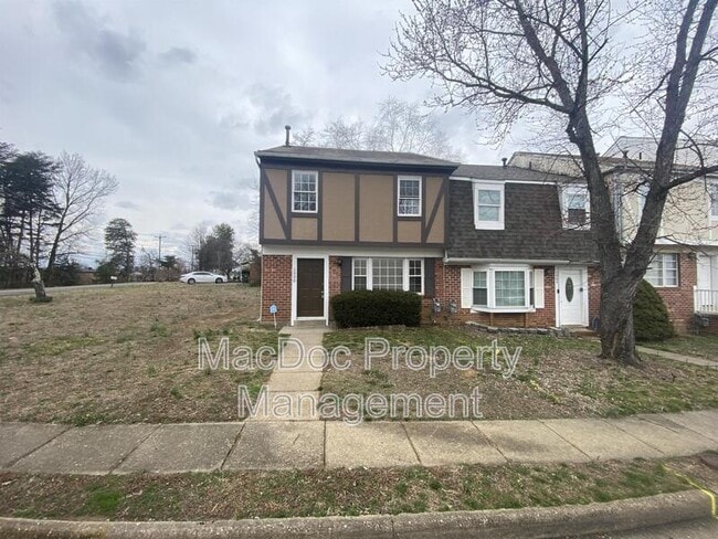 property at 1000 James Madison Cir