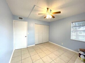 501 W Kalmia Dr in West Palm Beach, FL - Building Photo - Building Photo